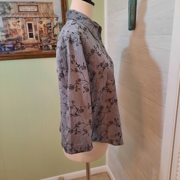 Karen Kane embroidery button down top shirt sz M/P *M6 - Picture 3 of 6